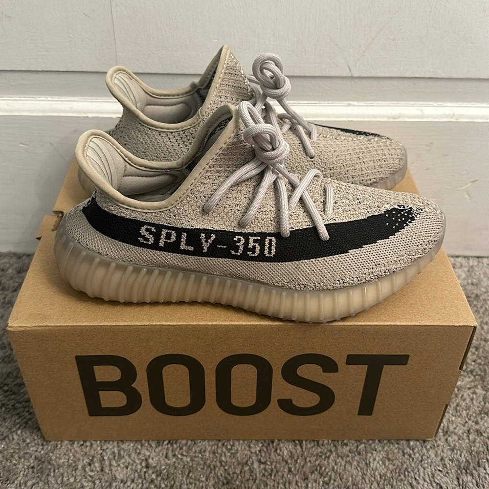 Adidas Yeezy 350 Boost V2